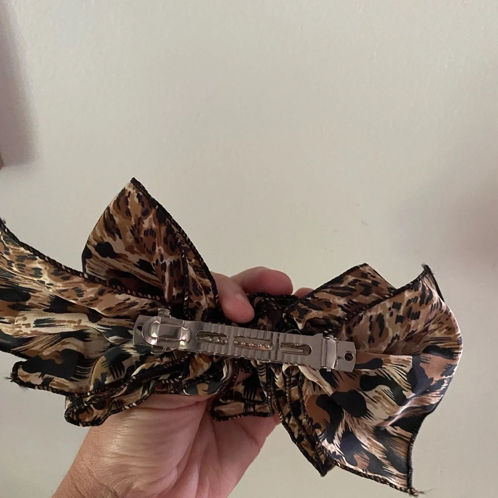 Vintage 90s classic barrette style‎ bows and hair combs